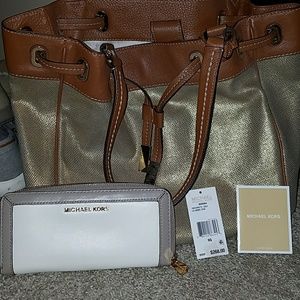 Handbag and wallet SOLD!!!!!!!!!SOLD